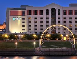 Embassy Suites Hotel Des Moines  Downtown is a  World Class Wedding Venues Gold Member