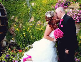 Aspen Landing Reception Center is a  World Class Wedding Venues Gold Member