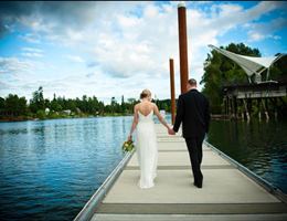 The Foundry At Oswego Pointe is a  World Class Wedding Venues Gold Member