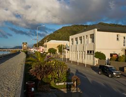 Kingsgate Hotel Greymouth is a  World Class Wedding Venues Gold Member