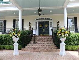 The Members Club at Woodcreek and WildeWood is a  World Class Wedding Venues Gold Member