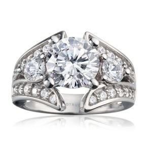 Diamond Center Jewelers - 1
