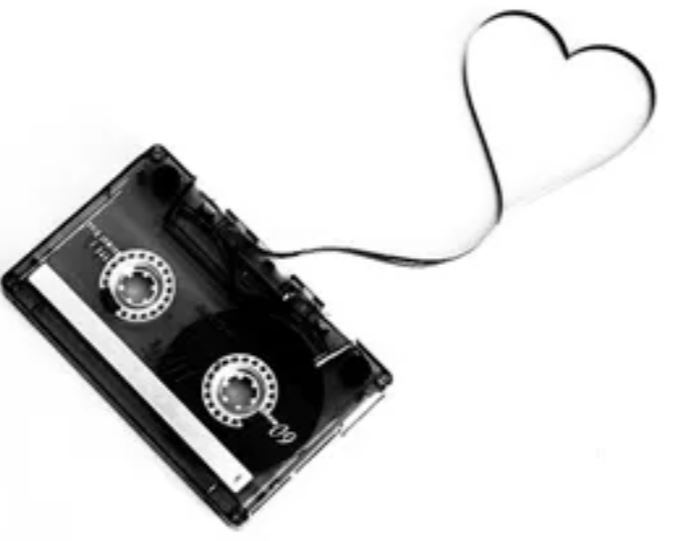 Moments to Memories DJ - 1