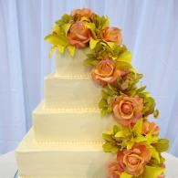 Fenoglietto's Wedding Cakes - 1