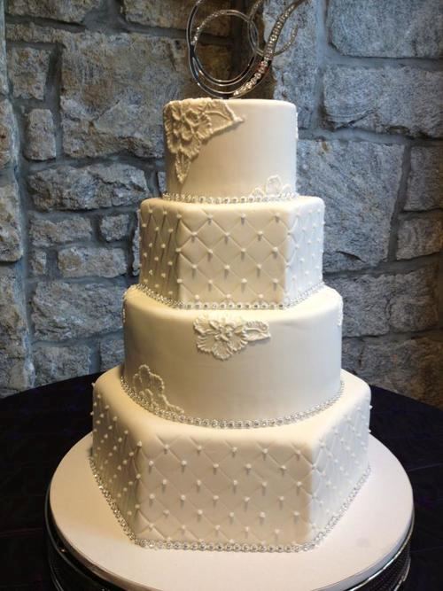 Jo's Custom Cakes - 1