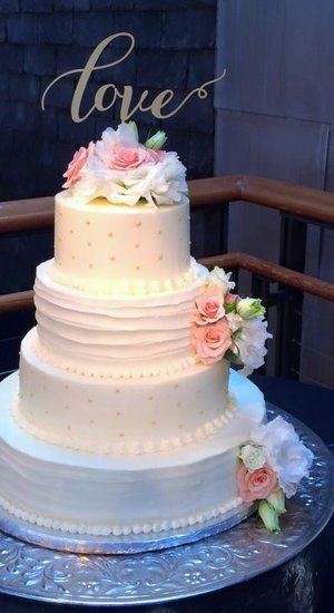 Sweet Tales Cake Boutique - 1