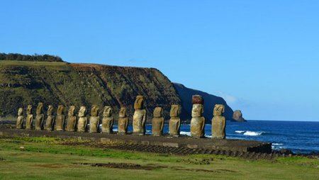 Rapu Nui Travel - 1