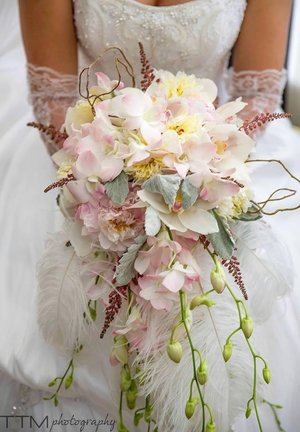 Winter Floral and Antiques LLC - 1