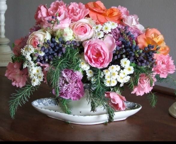 Always Blooming Florist & Boutique - 1