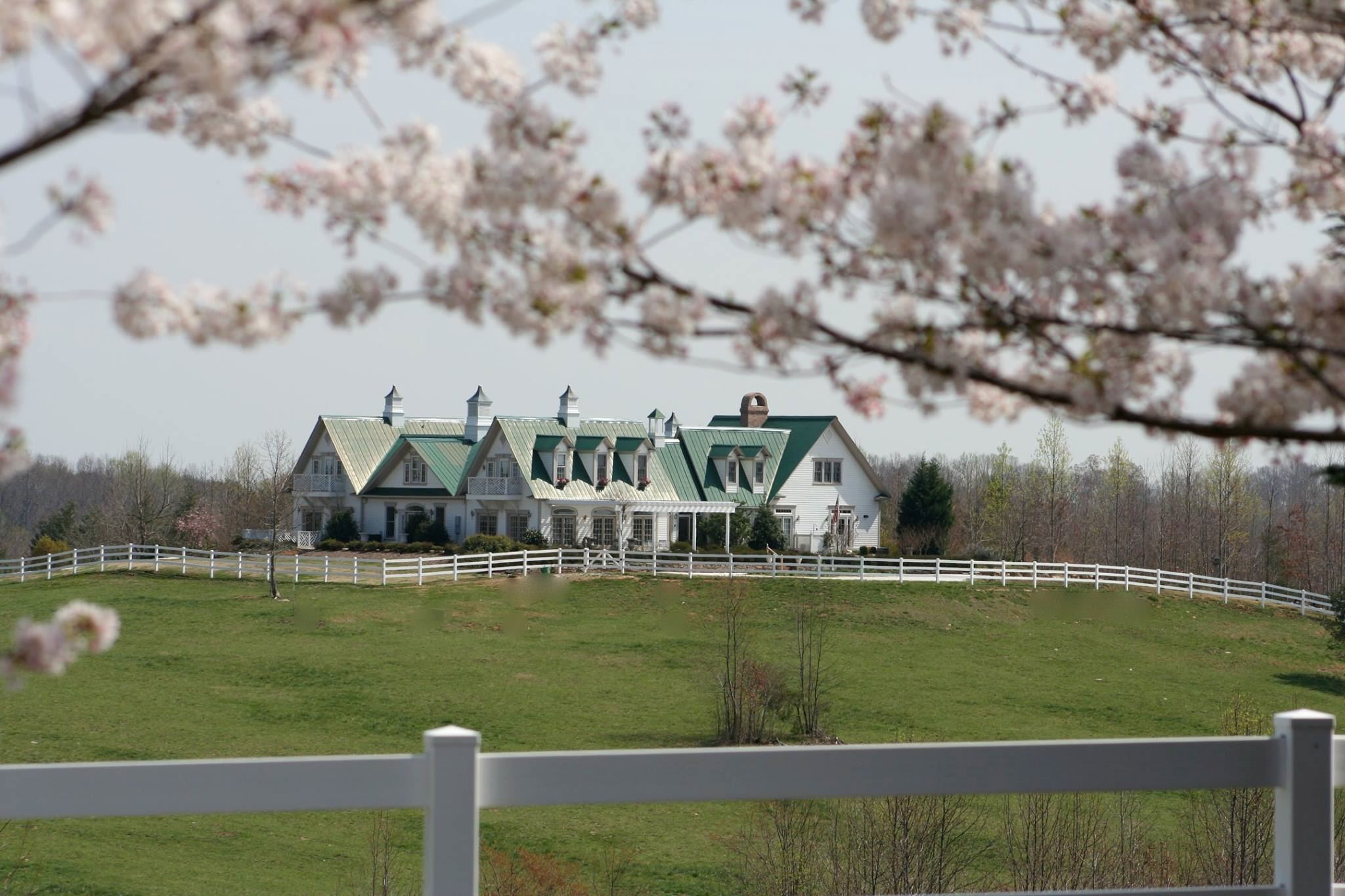 The Red Horse Inn - 2