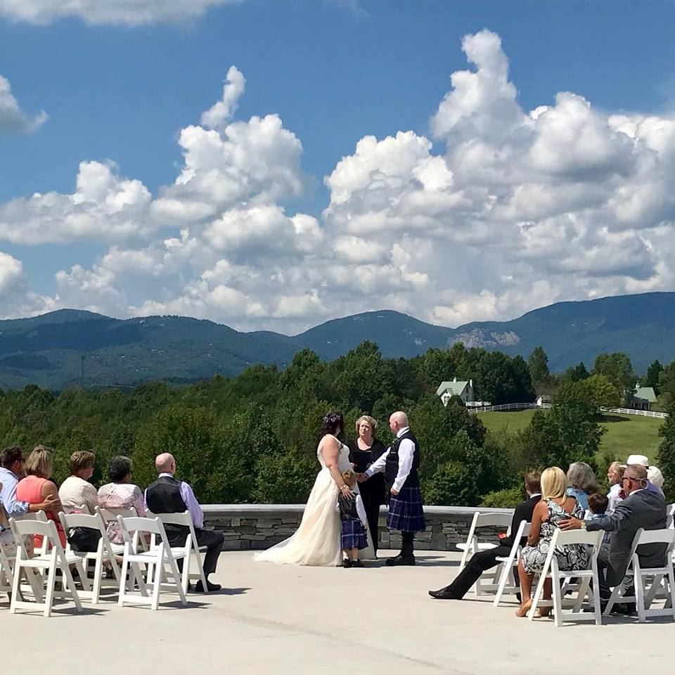 The Red Horse Inn - 3