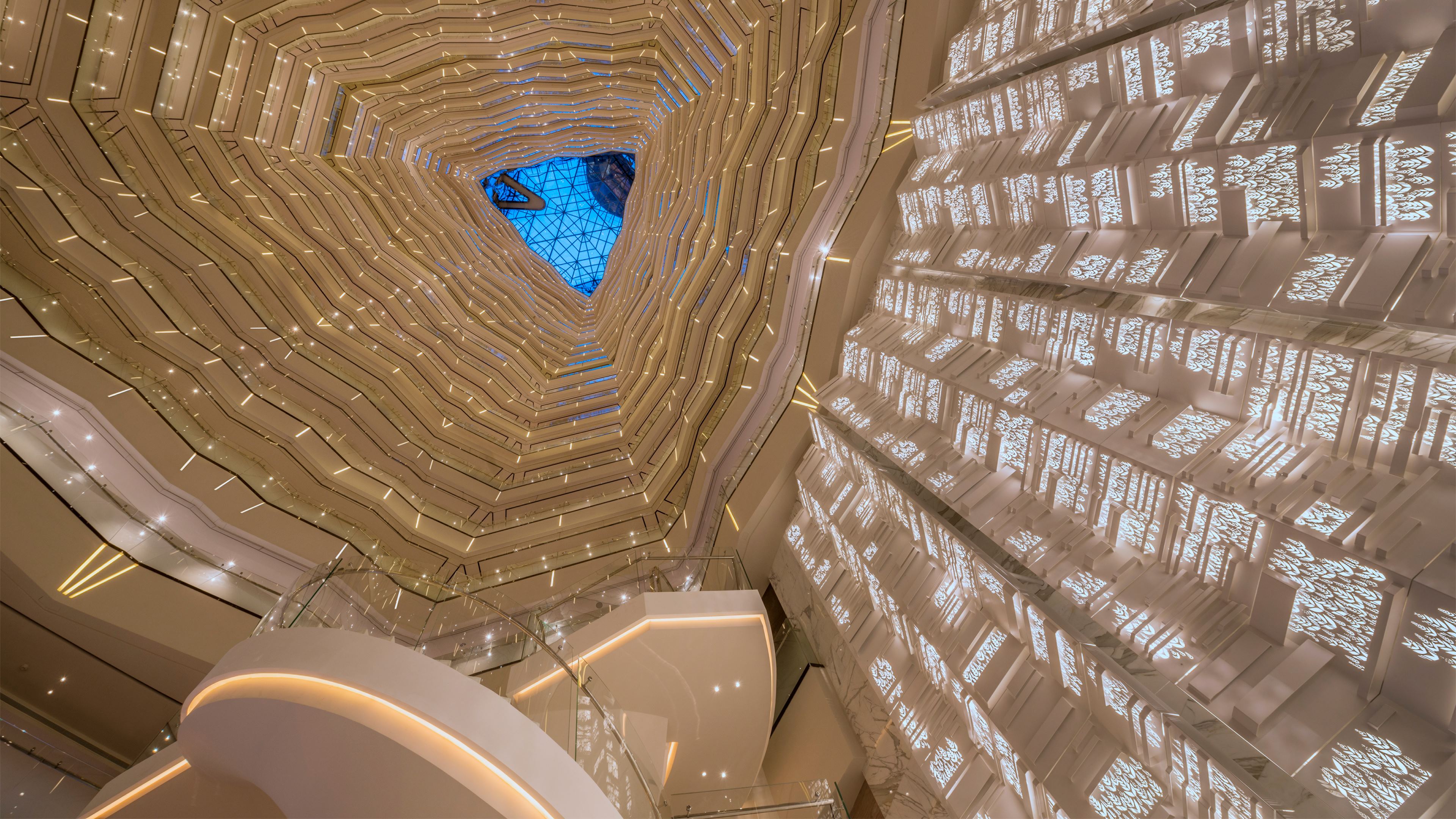 Four Seasons Hotel - 5