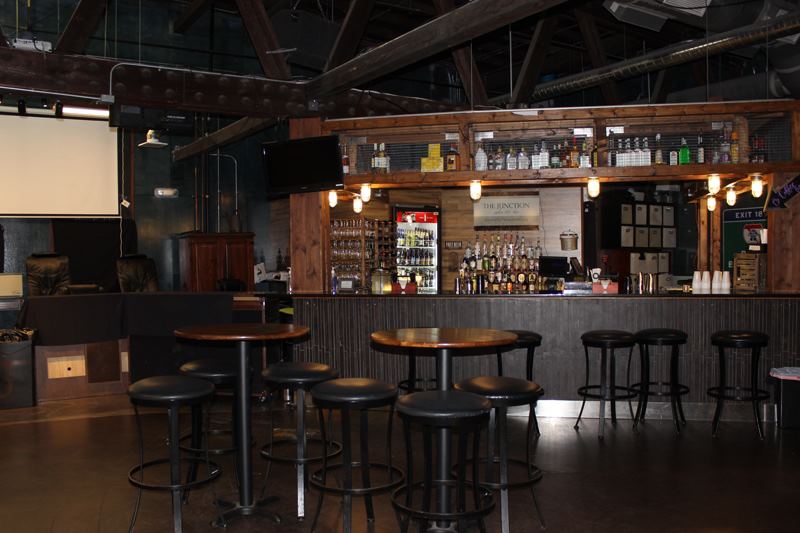 The Junction Salon & Bar - 5