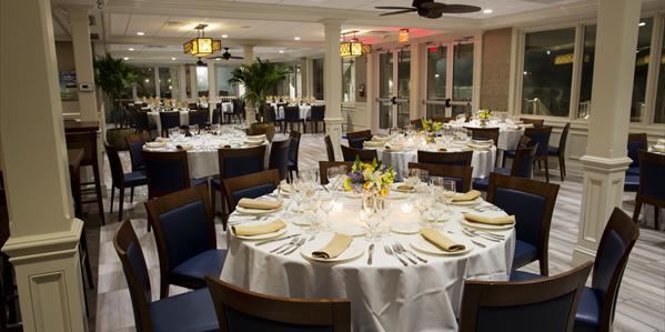 Edgewater Beach and Cabana Club - 4