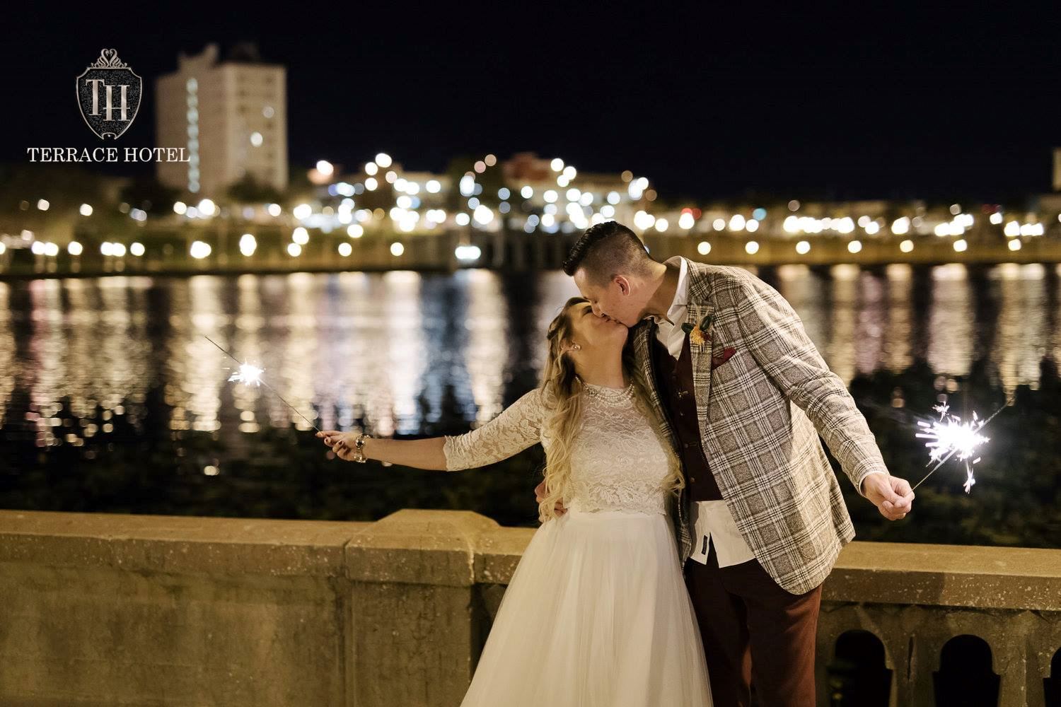 The Terrace Hotel - 7