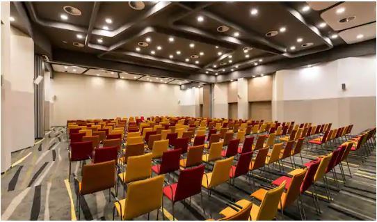 Park Inn by Radisson Hotel - 2