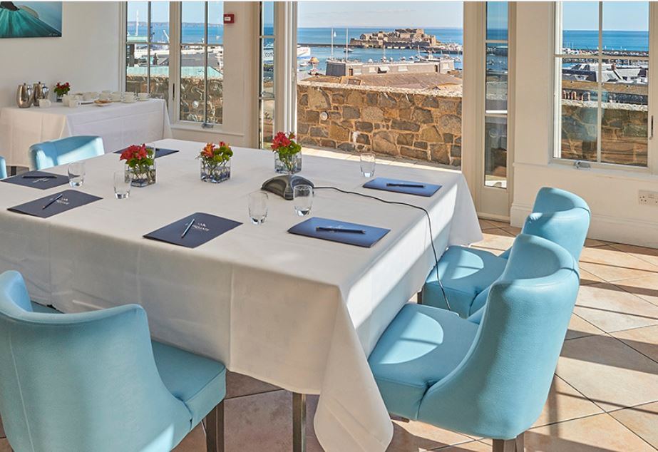 La Fregate Hotel - 5