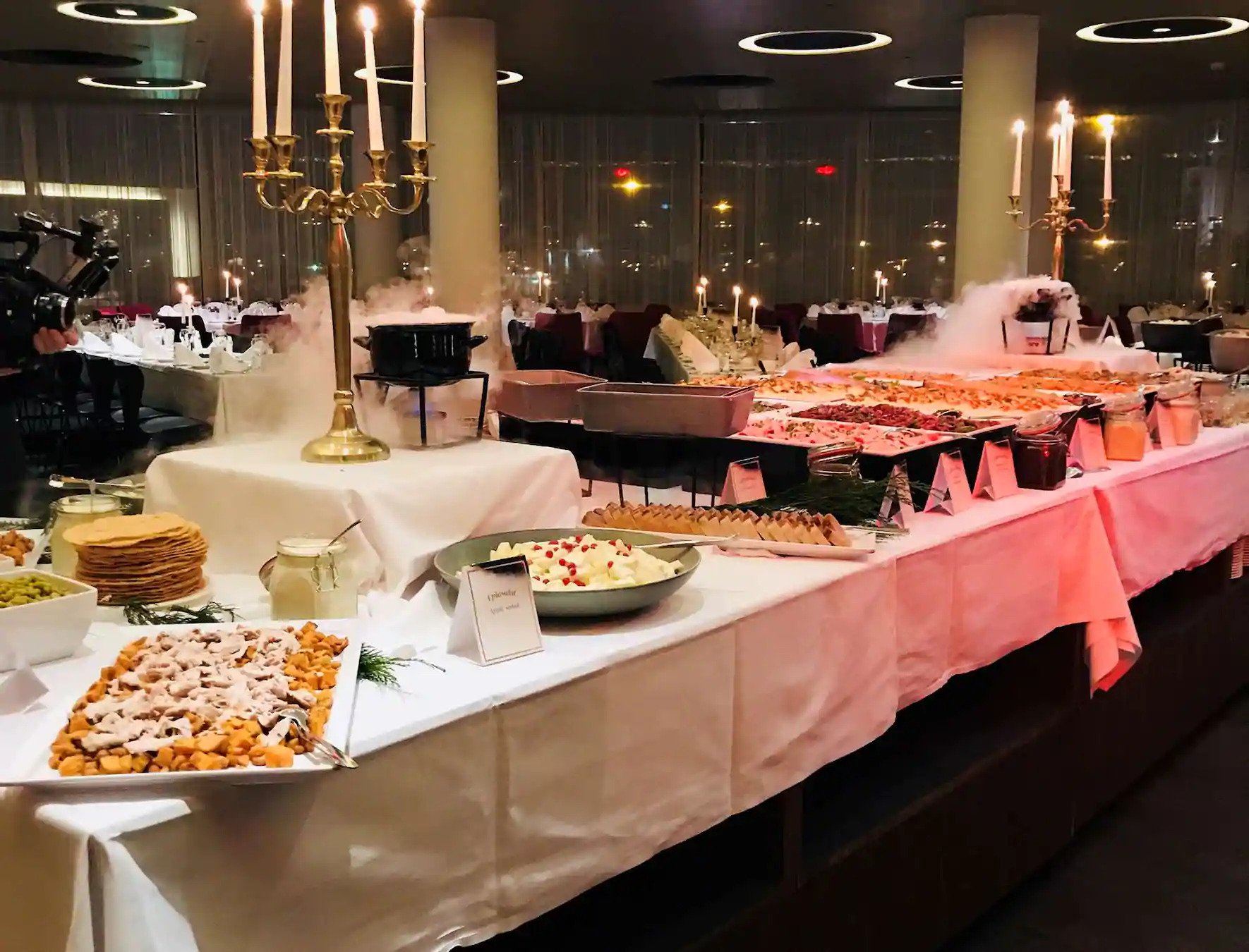 Radisson Blu Saga Hotel - 2