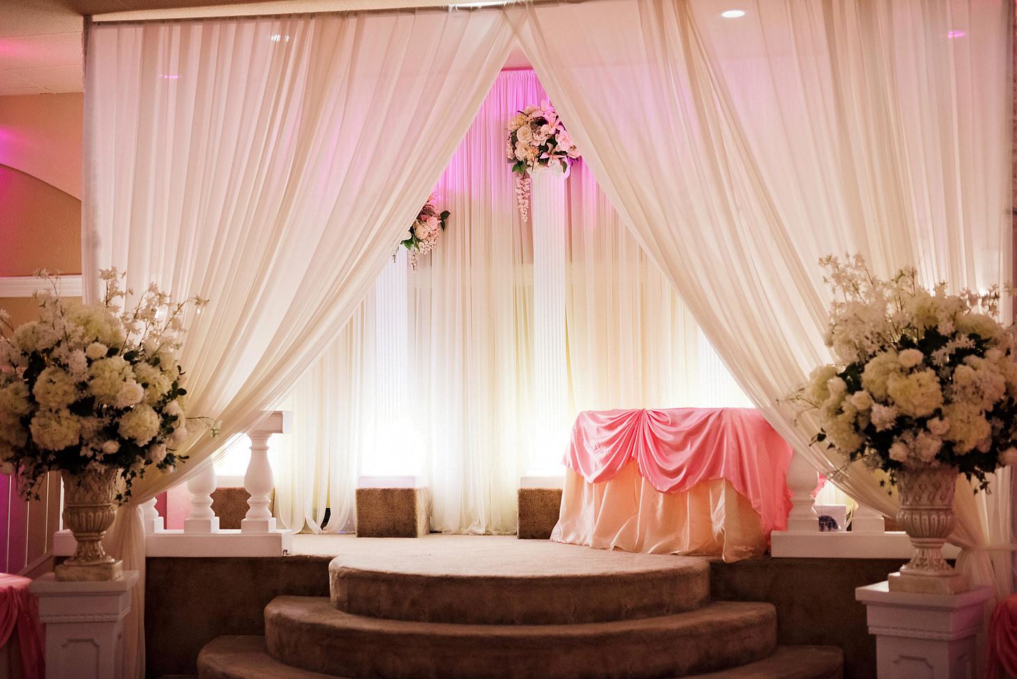 Villa Tuscana Reception Hall - 4