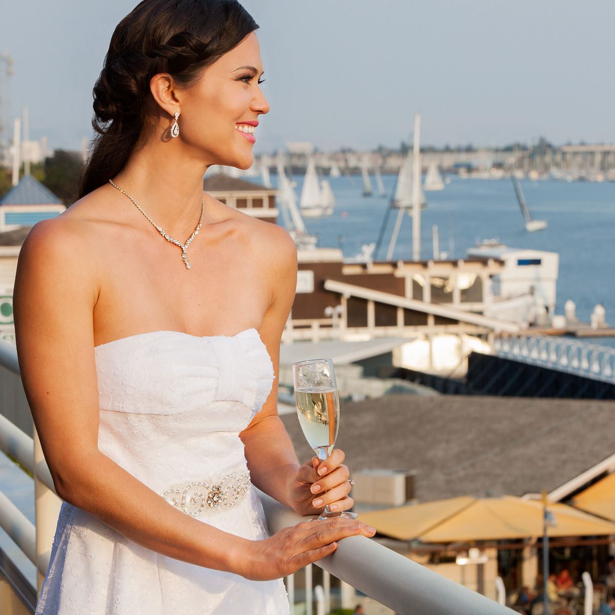 Waterfront Hotel - 4