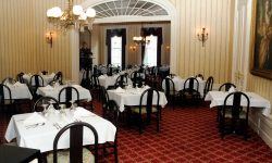 The Court of Two Sisters - 7