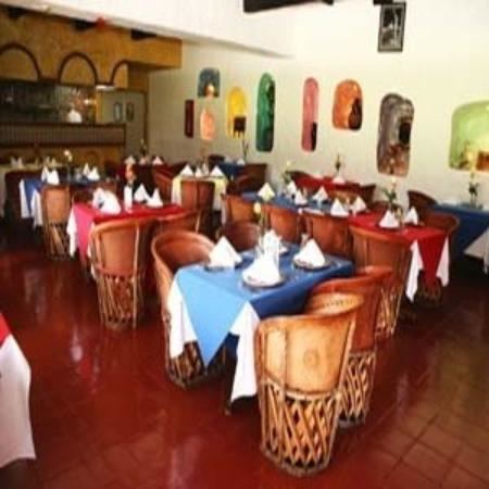 La Hacienda Mexican Restaurant - 6