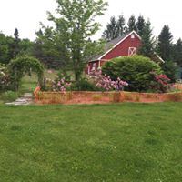 Layla's Riverside Lodge - 6