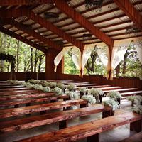 Moore Farms Rustic Weddings And Event Barns - 4