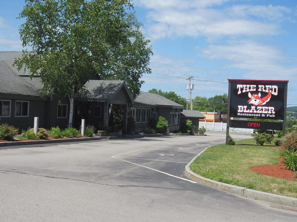 The Red Blazer Restaurant - 4