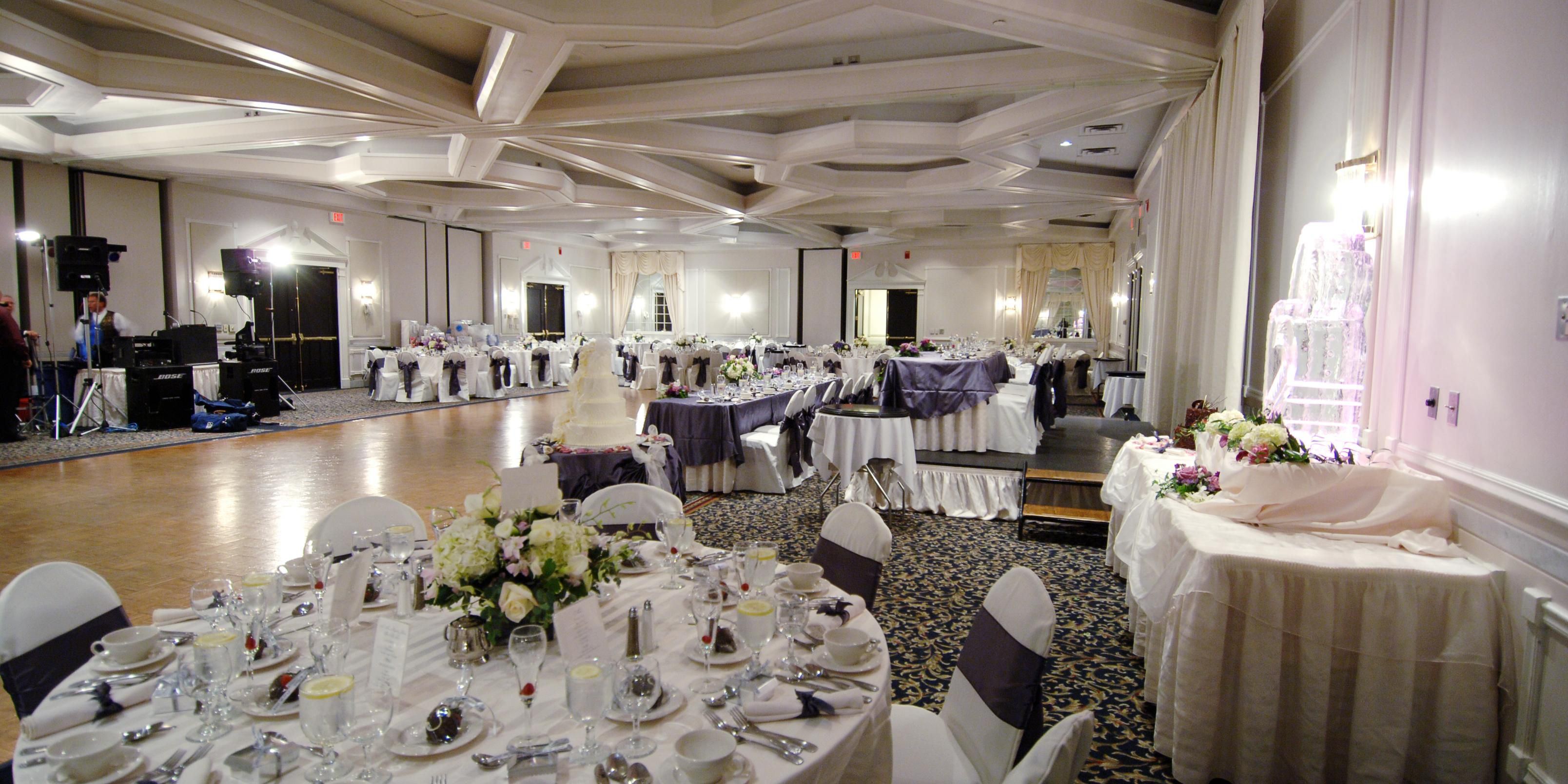 Crowne Plaza Hotel - 7