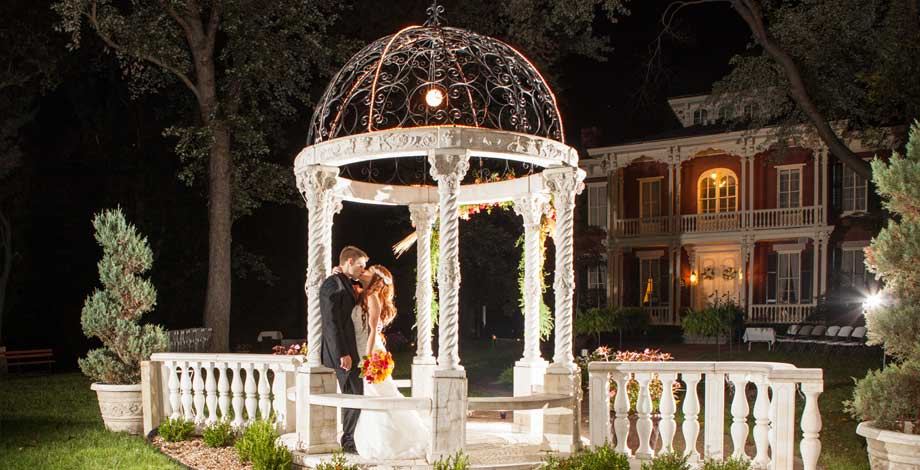 The Larimore House Plantation Wedding And Reception Venue - 1