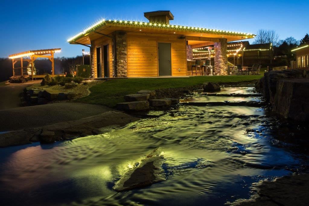 Old Kinderhook, Camdenton, Missouri, Wedding Venue