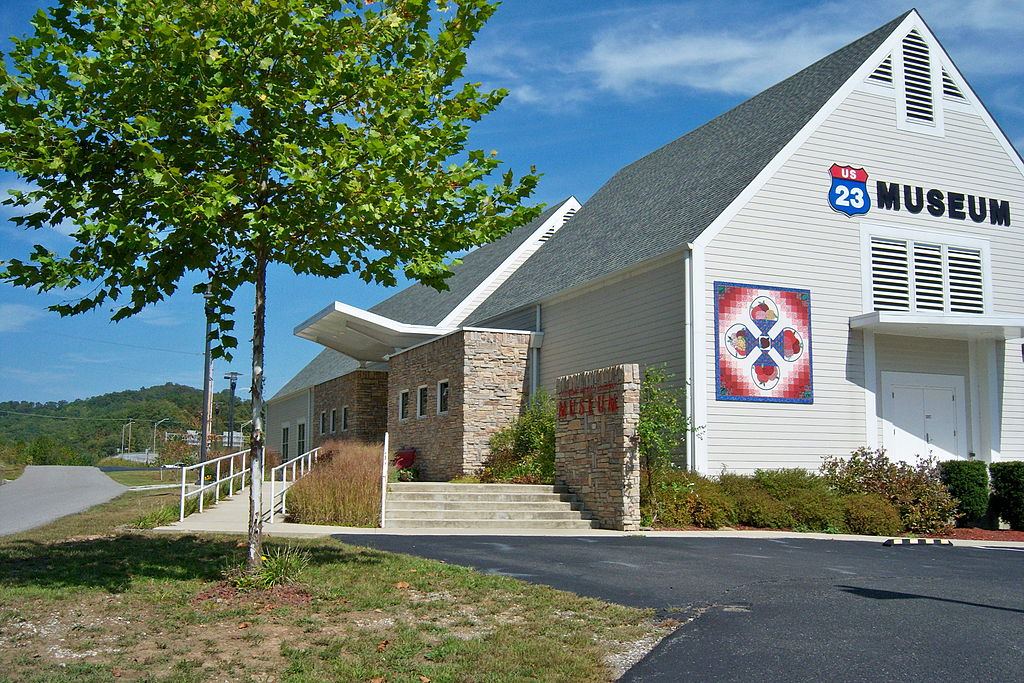 U.S. 23 Country Music Highway - 1