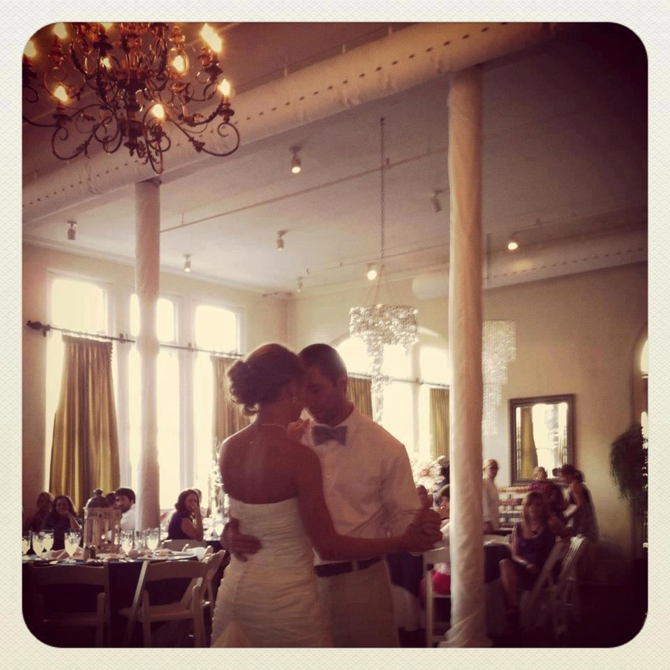 The Winchester Opera House featuring The Grande Ballroom, Historic Church, And Moundale Manor - 5