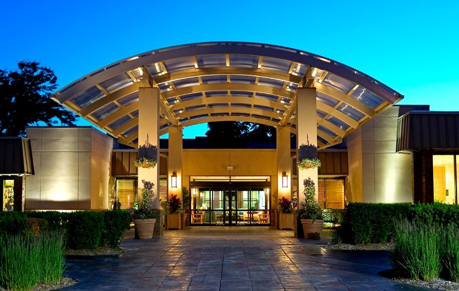 Sheraton Milwaukee Brookfield Hotel - 1