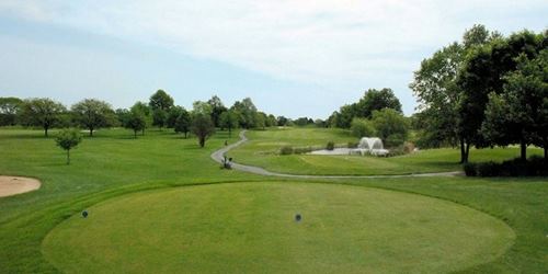 Hillview Country Club - 1