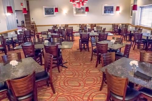 Grand Williston Hotel and Conference Center - 3