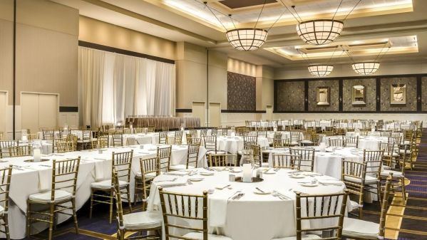 Sheraton Overland Park Hotel At The Convention Center - 6