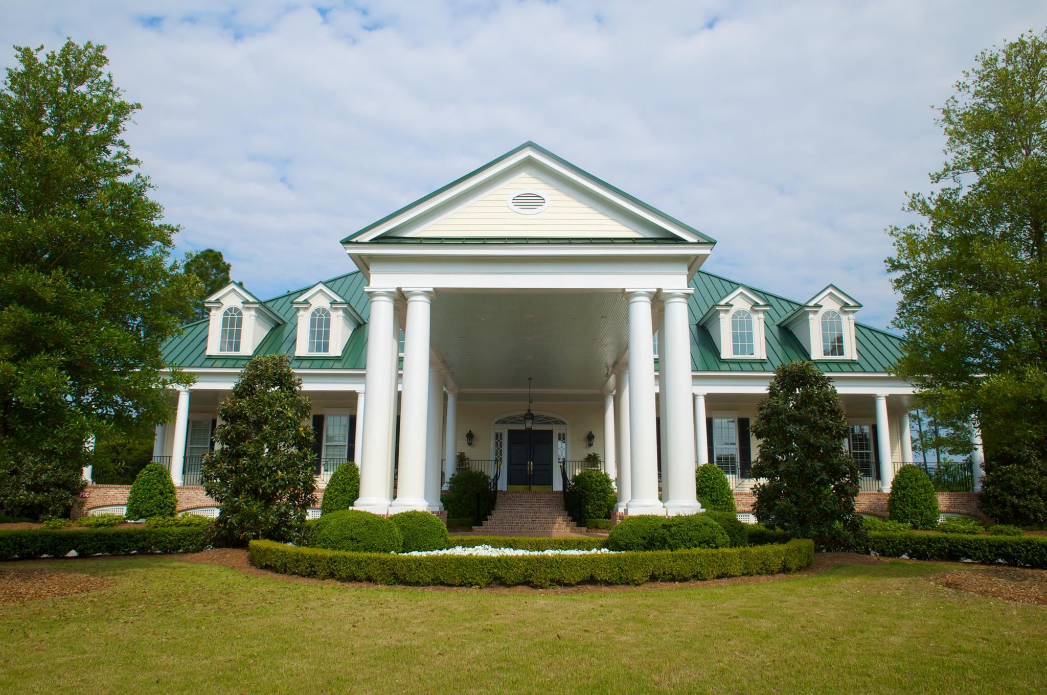 WildeWood Clubhouse - 1