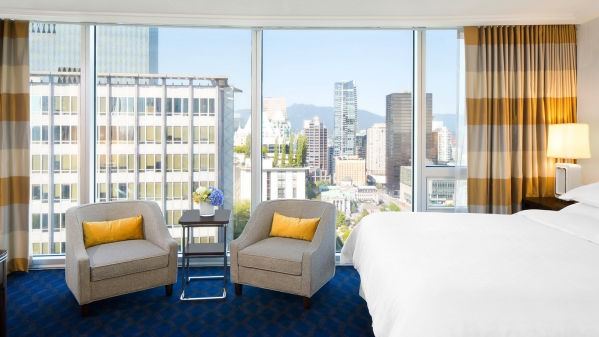 Sheraton Vancouver Wall Centre - 4