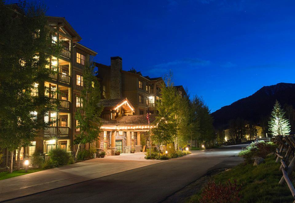 Teton Mountain Lodge - 6