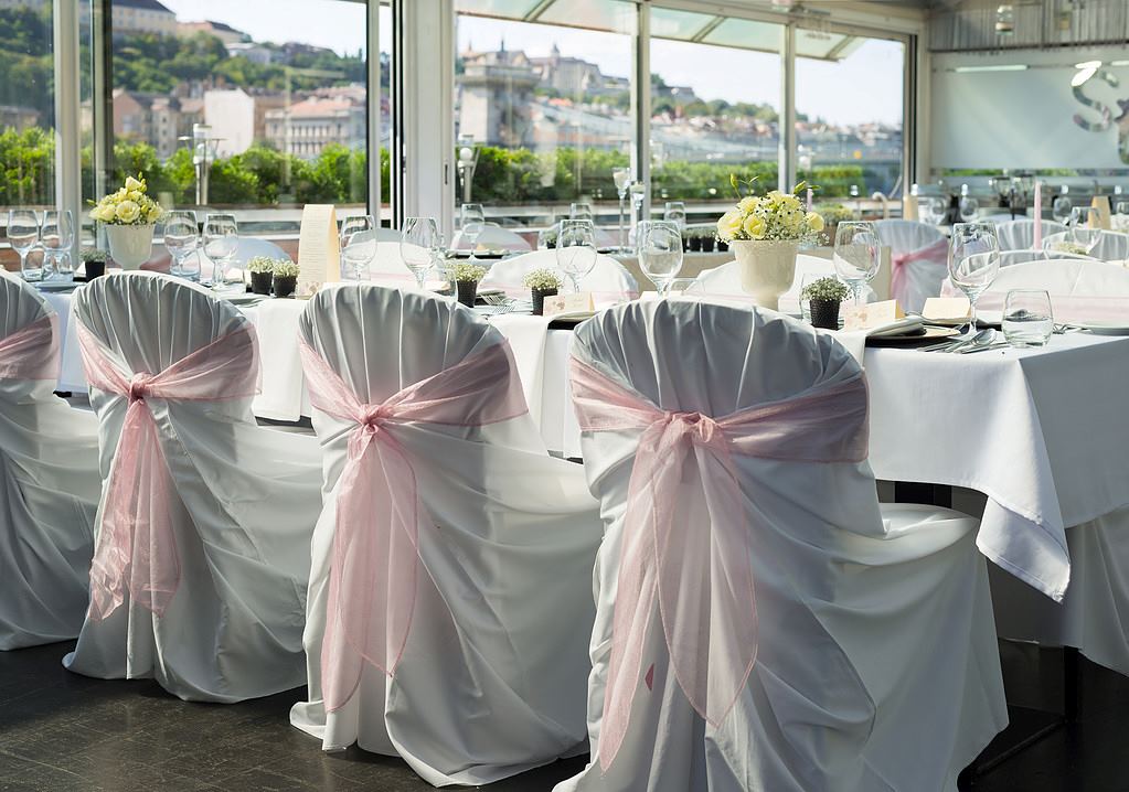 Spoon The Boat Restaurants - 1