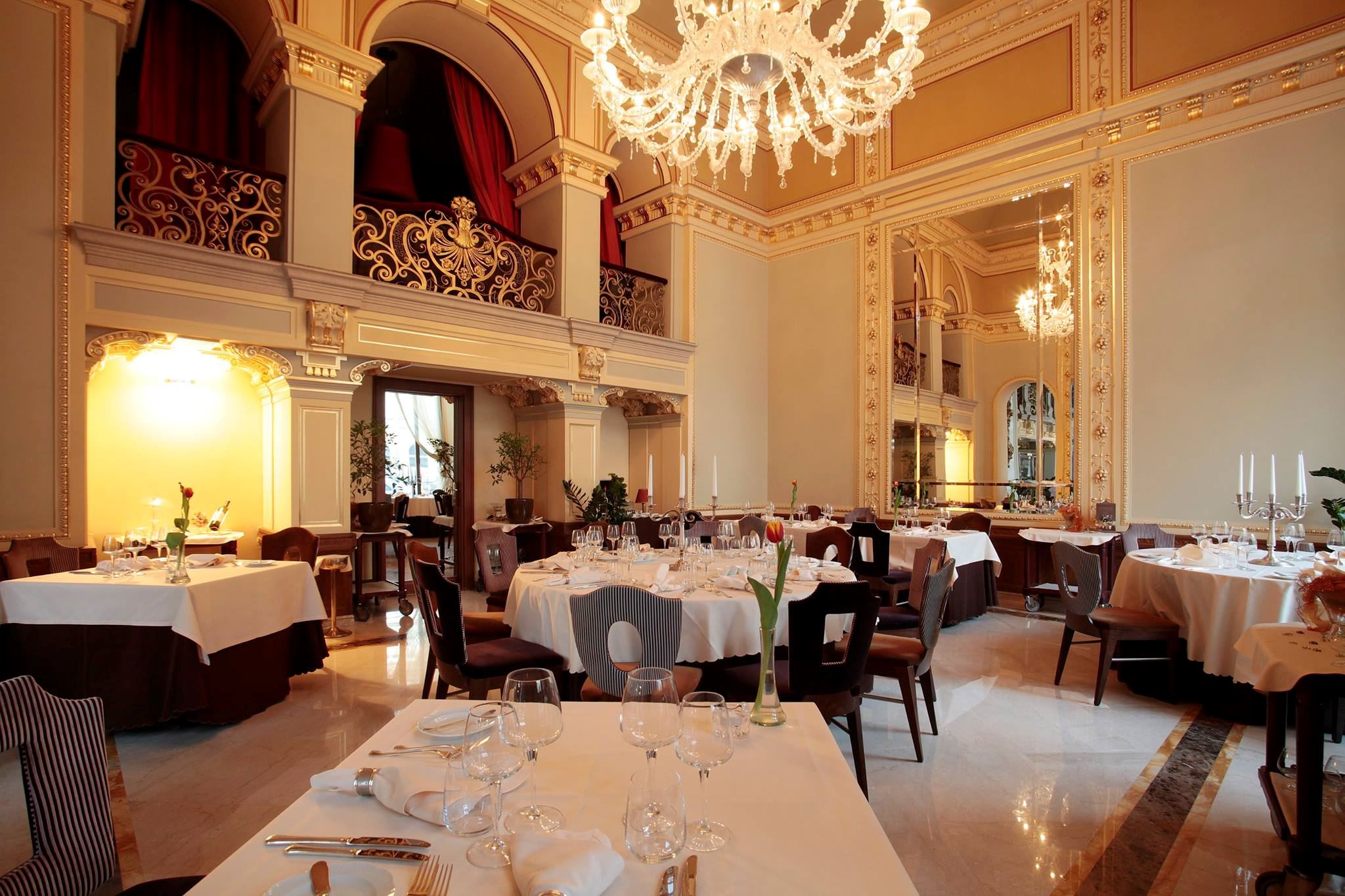 Boscolo Budapest, Autograph Collection - 6