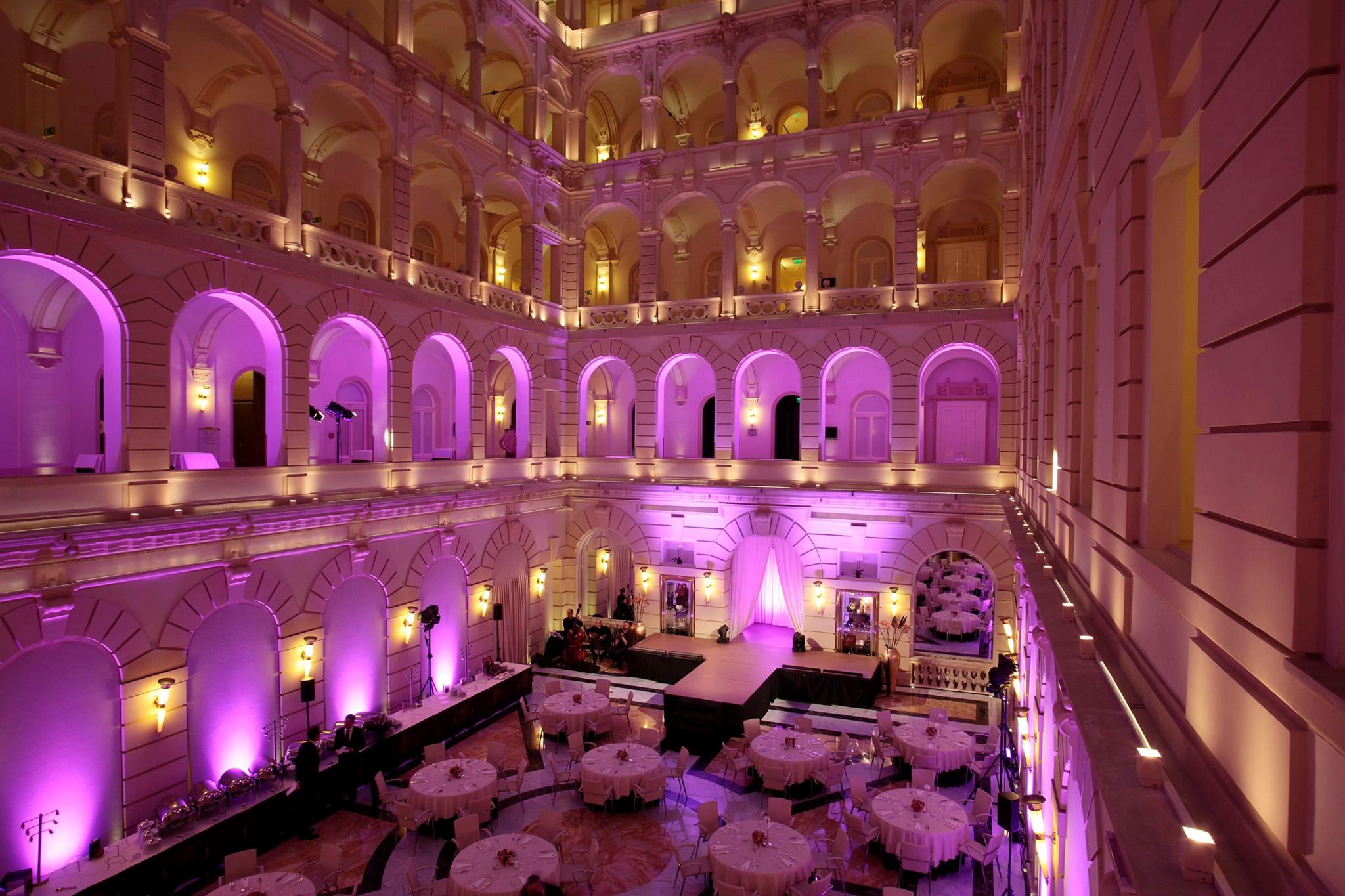 Boscolo Budapest, Autograph Collection - 3