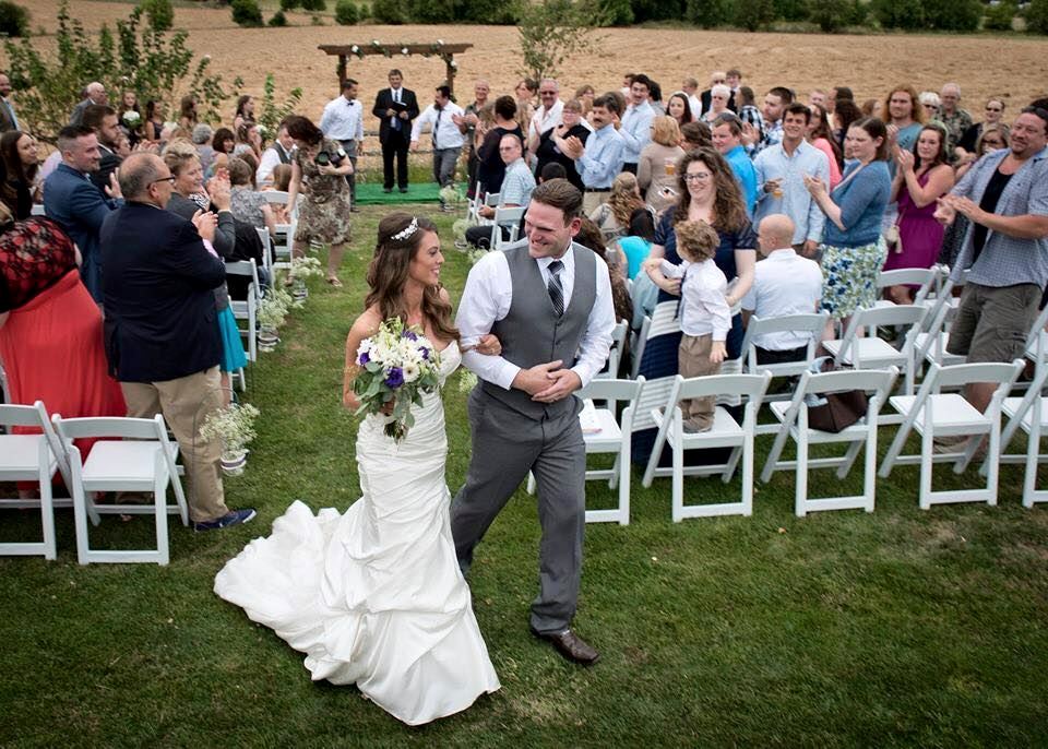 Laurel Ridge Winery and Vineyard Estate - 3