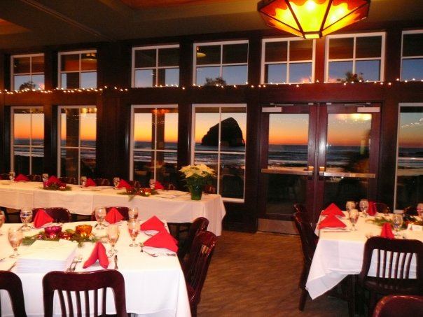 Pelican Pub and Brewery - 7