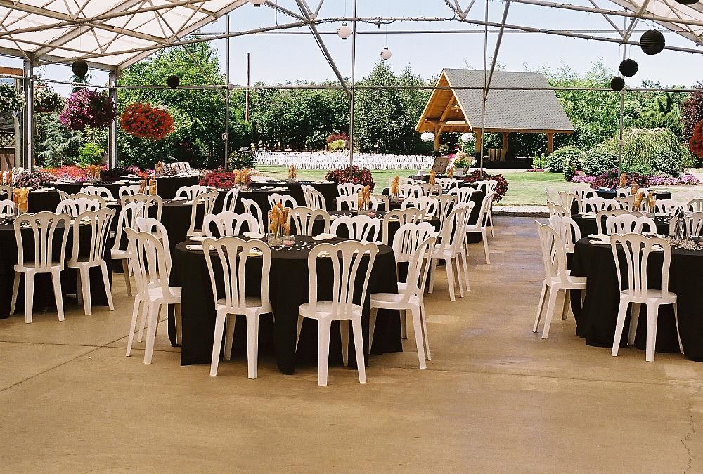 Log House Garden at Willow Lake - 3