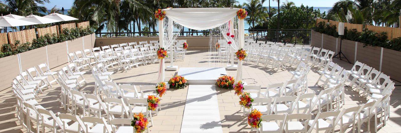 Hyatt Regency Waikiki Beach Resort and Spa - 3