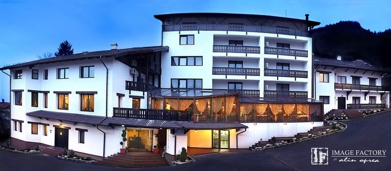 Classic Inn Hotel - 2