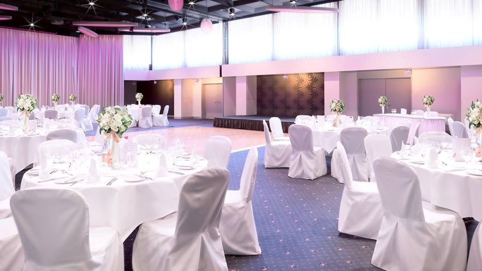 Crowne Plaza Zurich Hotel - 7